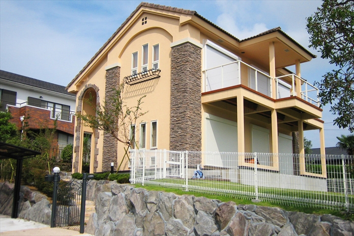 伊豆 不動産｜住む人の気持ちいいを形にした家｜伊豆不動産・別荘情報 メープルハウジング