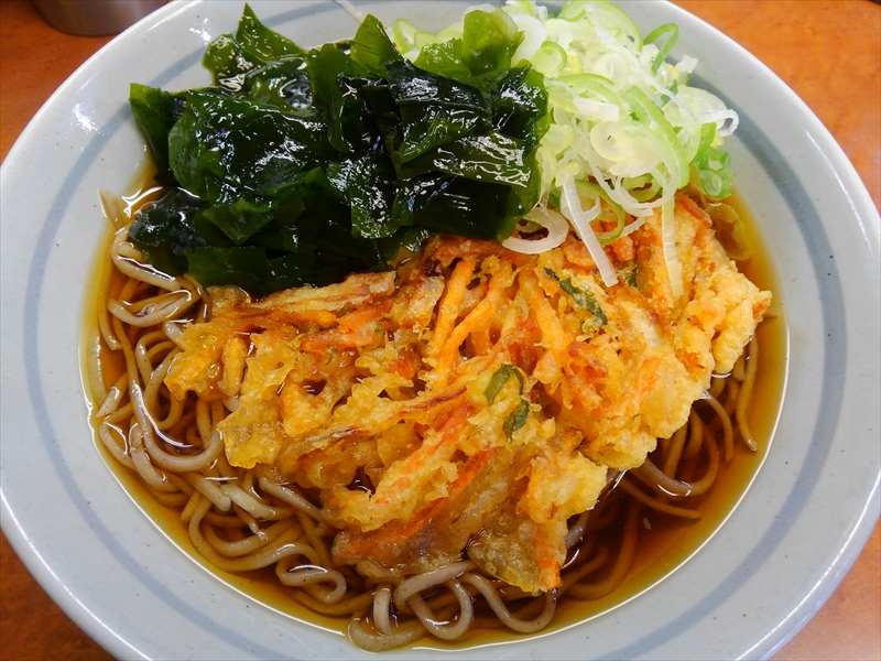 熱海駅　かき揚げそば　食べ比べ