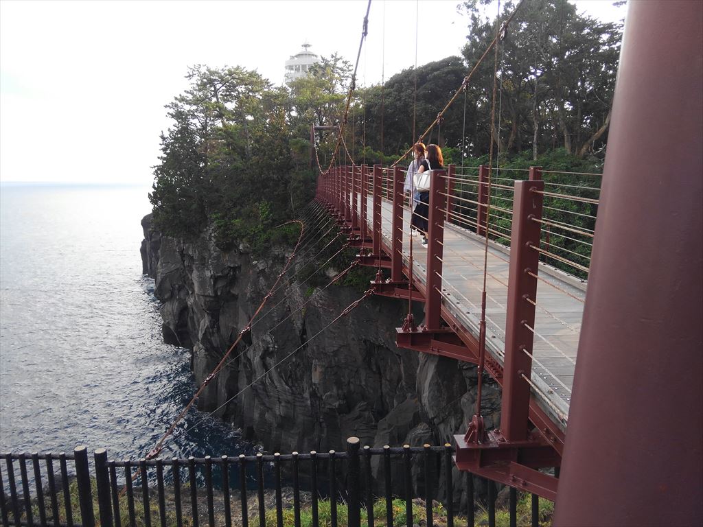 城ケ崎海岸の吊り橋