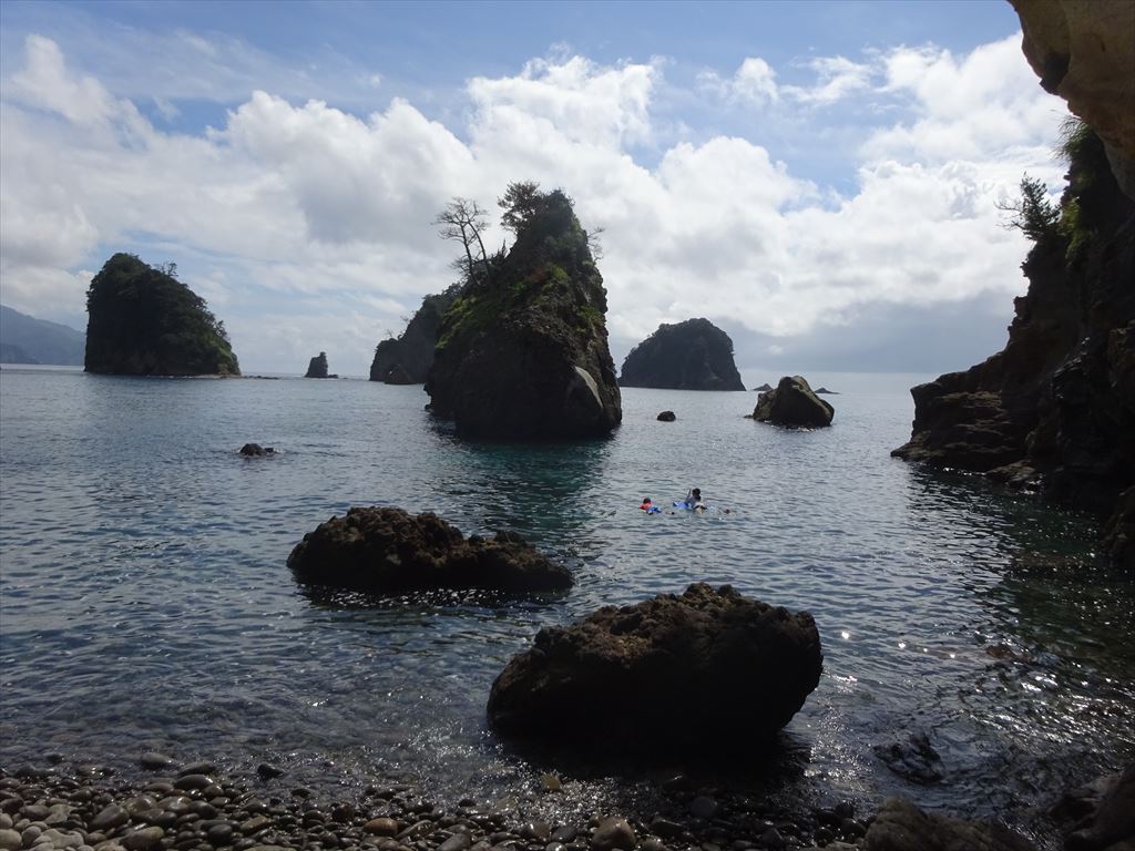 西伊豆の堂ヶ島でシュノーケリング